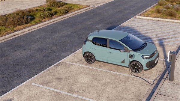 nouvelle Dacia Spring - recharge simplifiée