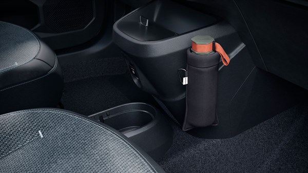 nouvelle Dacia Spring - fixation YouClip® sur la console avant