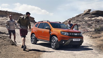 Nouveau Duster SUV face avant redessinée 